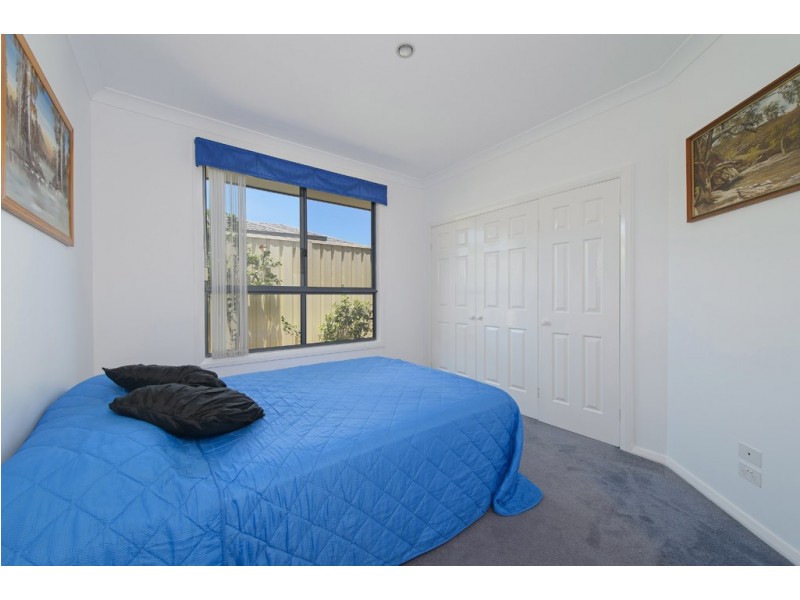 35 Bounty Avenue, Lake Cathie NSW 2445