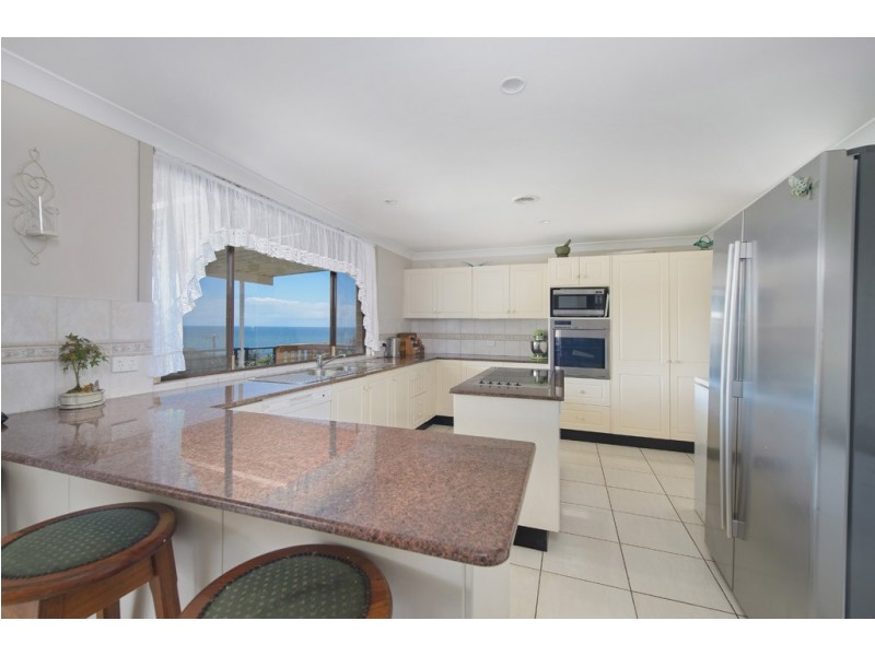 8 Honeysuckle Road, Bonny Hills NSW 2445