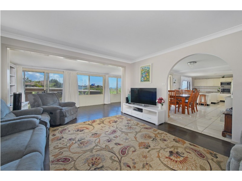 8 Honeysuckle Road, Bonny Hills NSW 2445