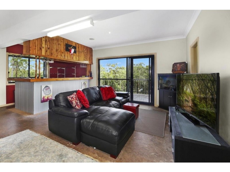 332 Long Point Drive, Lake Cathie NSW 2445