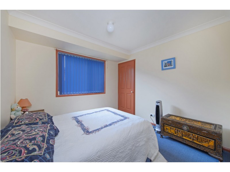 17 Bounty Avenue, Lake Cathie NSW 2445