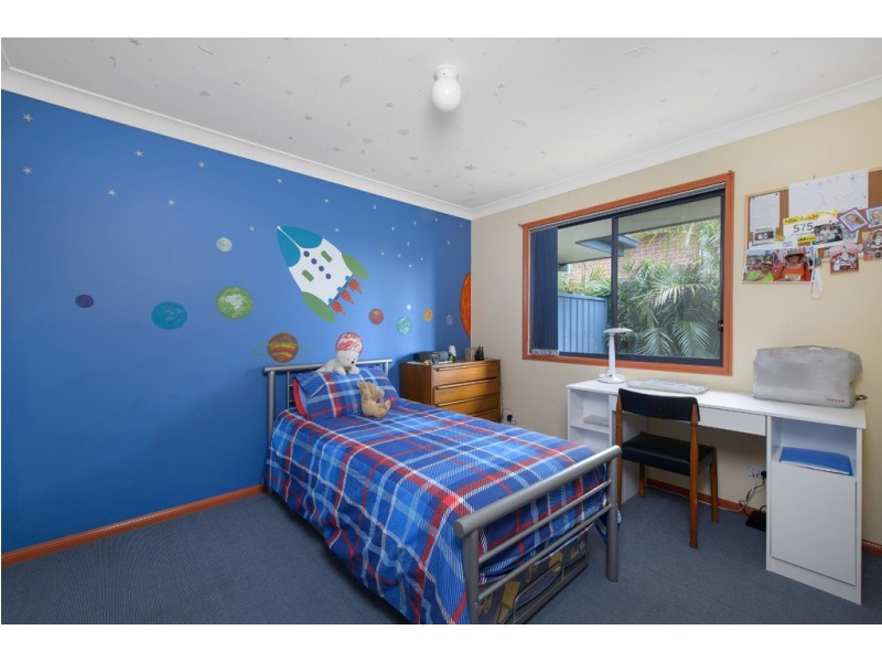 17 Bounty Avenue, Lake Cathie NSW 2445