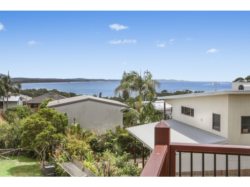 9 Hill Street, Bonny Hills NSW 2445