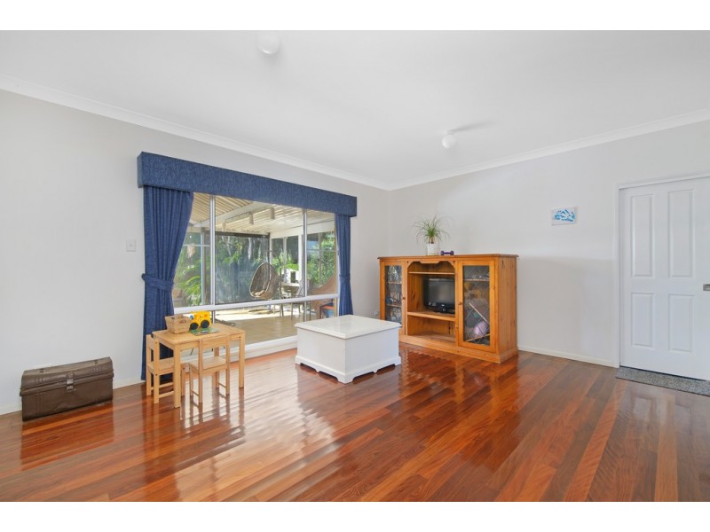 64 Kendall Crescent, Bonny Hills NSW 2445