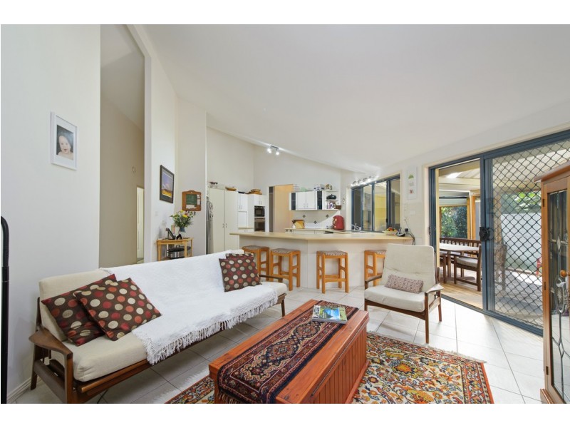 1 Fishermans Way, Lake Cathie NSW 2445