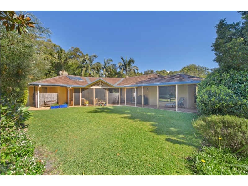 1 Fishermans Way, Lake Cathie NSW 2445