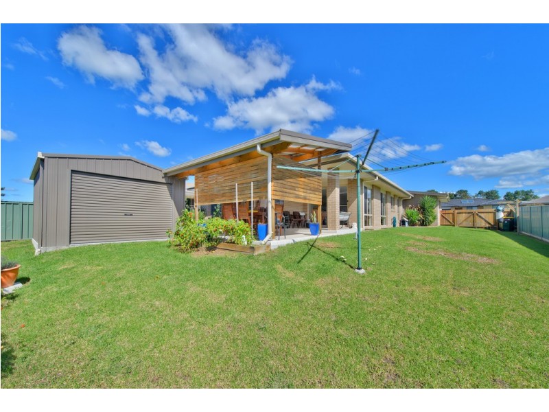 64 Riverbreeze Drive, Wauchope NSW 2446
