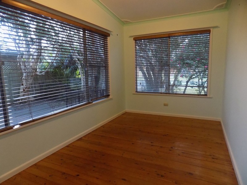 6 Dirah Street, Lake Cathie NSW 2445