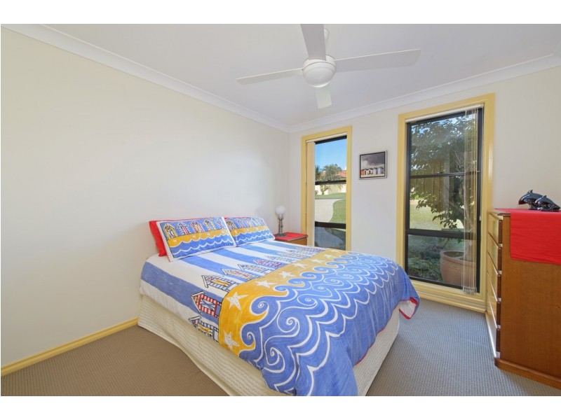 47 Abel Tasman Drive, Lake Cathie NSW 2445