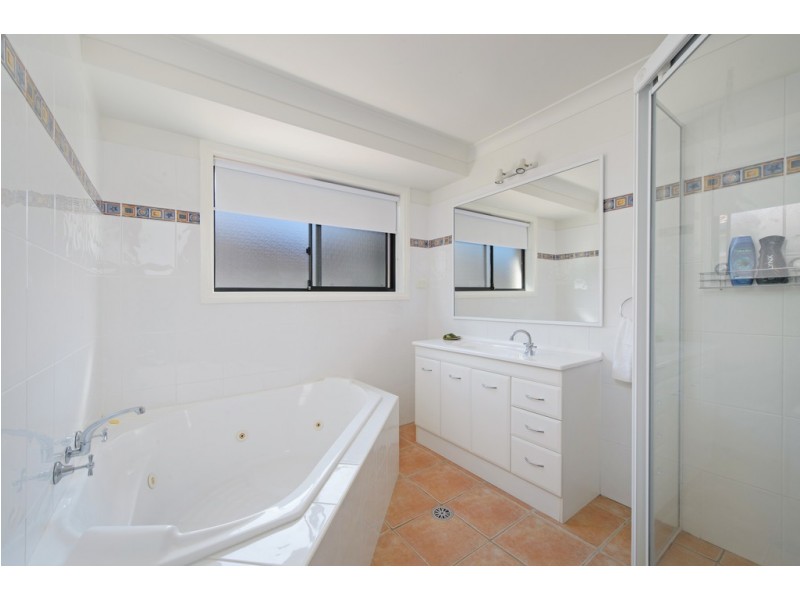 47 Abel Tasman Drive, Lake Cathie NSW 2445