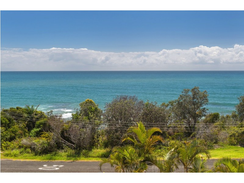 8 Honeysuckle Avenue, Bonny Hills NSW 2445