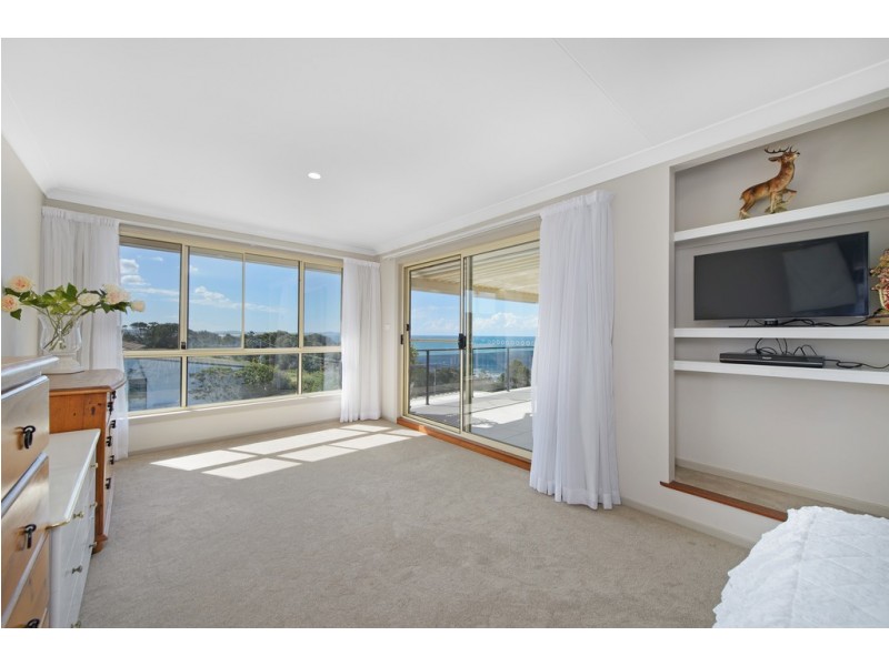 8 Honeysuckle Avenue, Bonny Hills NSW 2445