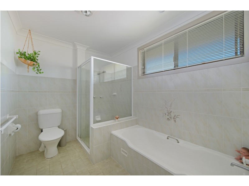 8 Honeysuckle Avenue, Bonny Hills NSW 2445