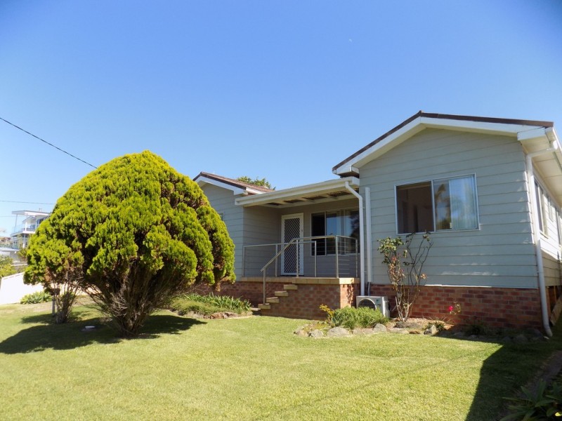 113 Chepana Street, Lake Cathie NSW 2445