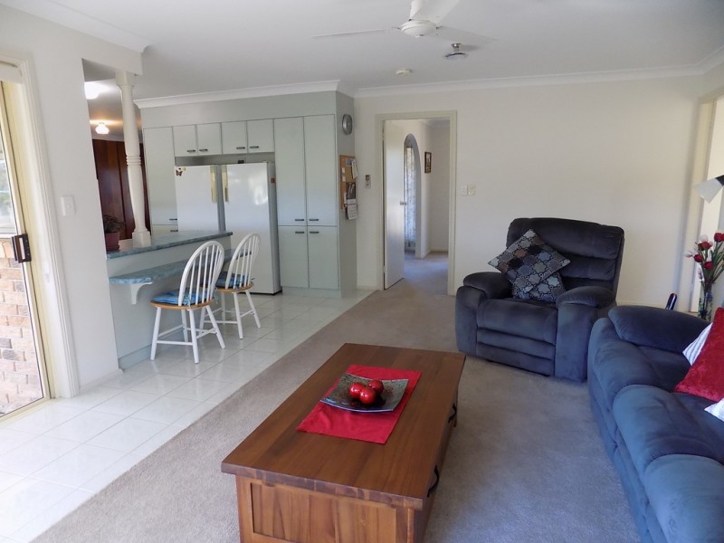 17 Springhill Place, Lake Cathie NSW 2445