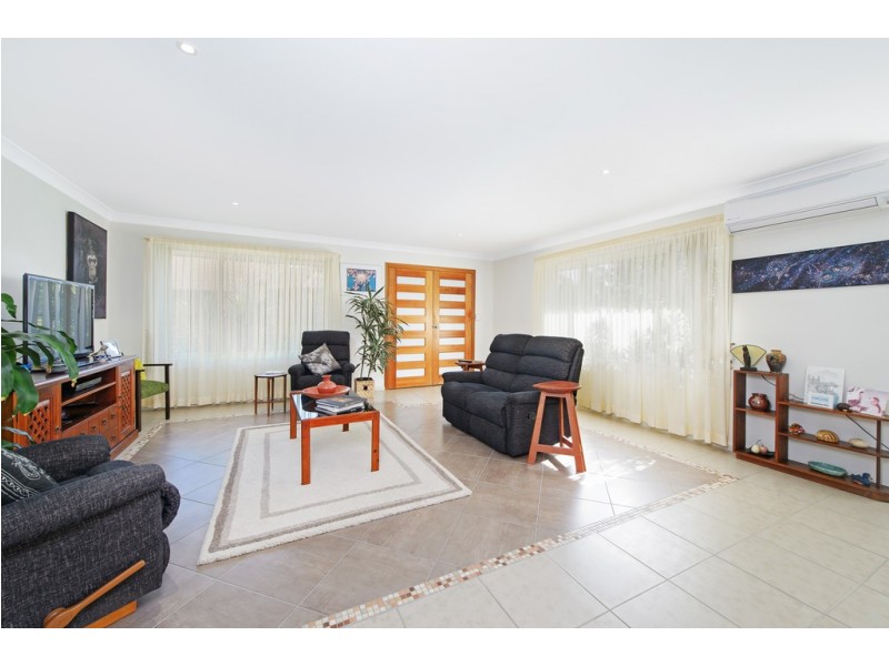4/15 Eagle Place, Lake Cathie NSW 2445
