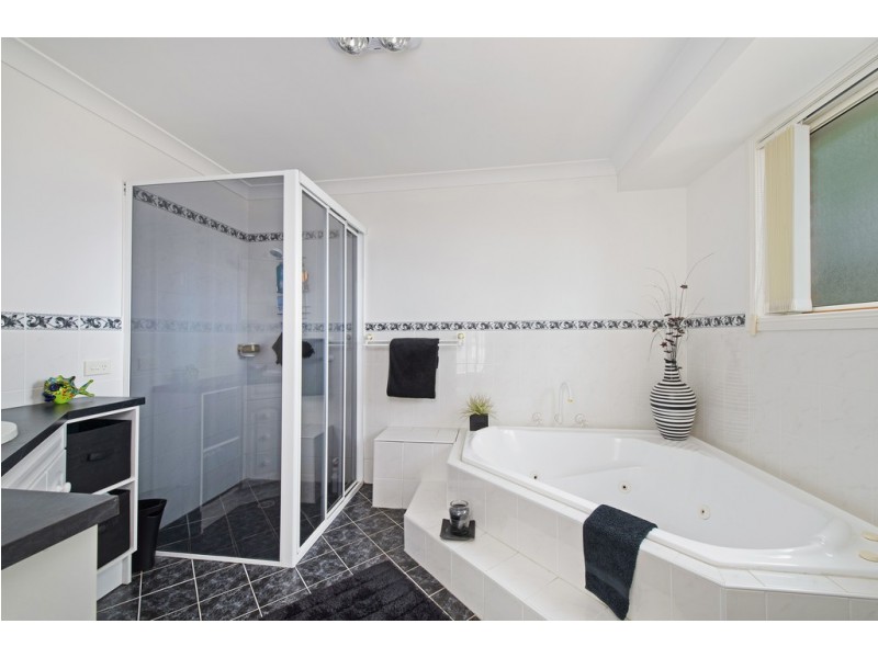 5 St Kitts Way, Bonny Hills NSW 2445