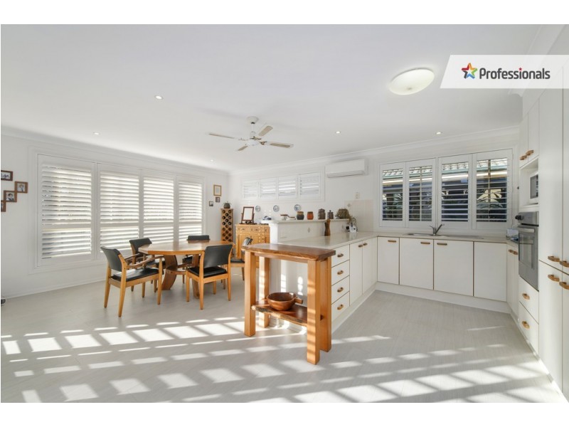 42 Kendall Crescent, Bonny Hills NSW 2445