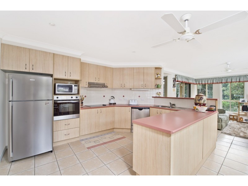 45 Abel Tasman Drive, Lake Cathie NSW 2445