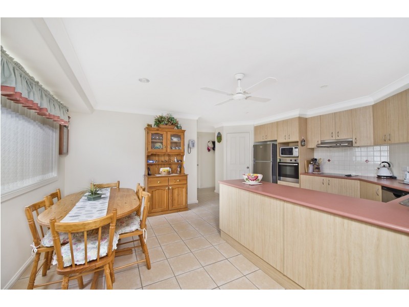 45 Abel Tasman Drive, Lake Cathie NSW 2445