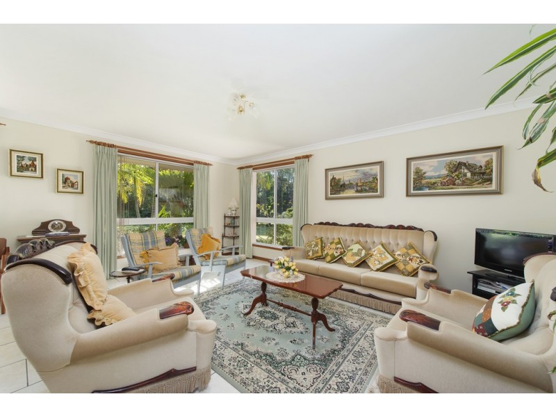 11 Springhill Place, Lake Cathie NSW 2445