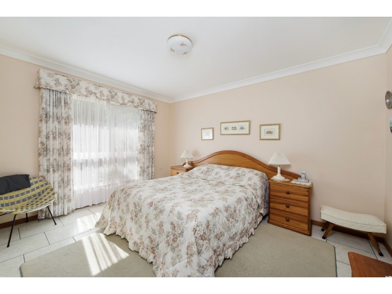 11 Springhill Place, Lake Cathie NSW 2445