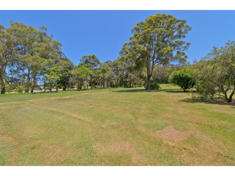 5 McGilvray Road, Bonny Hills NSW 2445