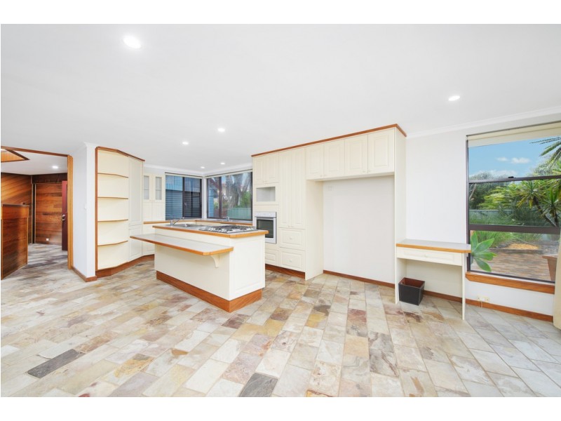 4 Bartlett Street, Bonny Hills NSW 2445