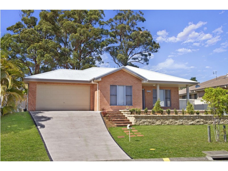 14 Grenadines Way, Bonny Hills NSW 2445