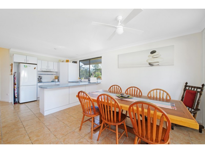 28 Koribah Avenue, Lake Cathie NSW 2445