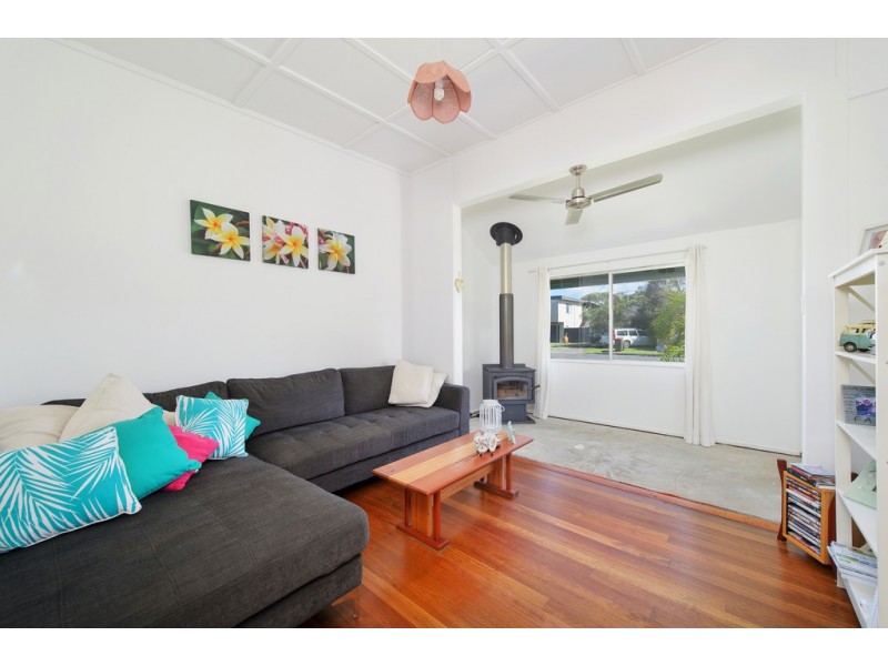 28 Koribah Avenue, Lake Cathie NSW 2445