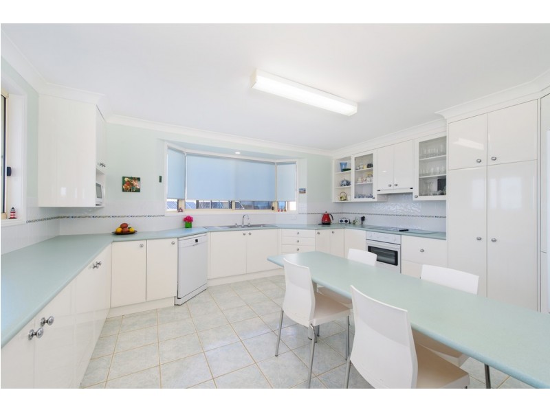 804 Ocean Drive, Bonny Hills NSW 2445