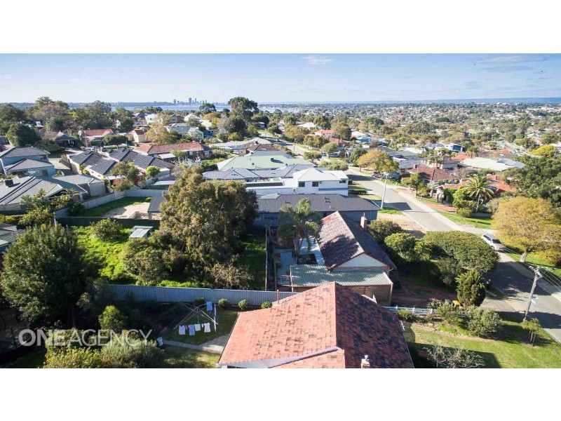 2/52 Coleman Crescent, Melville WA 6156