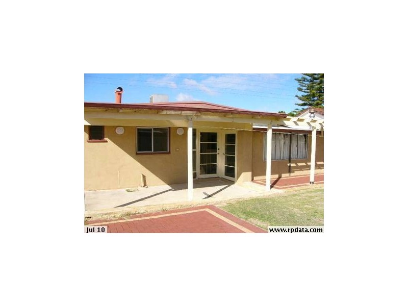 24 Hartley Street, Coolbellup WA 6163