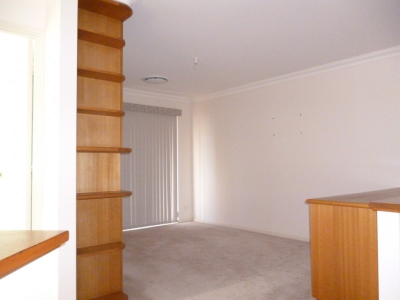 33 RILEY STREET, Kardinya WA 6163