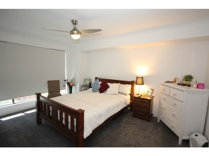 19 Gicha Close, Munster WA 6166