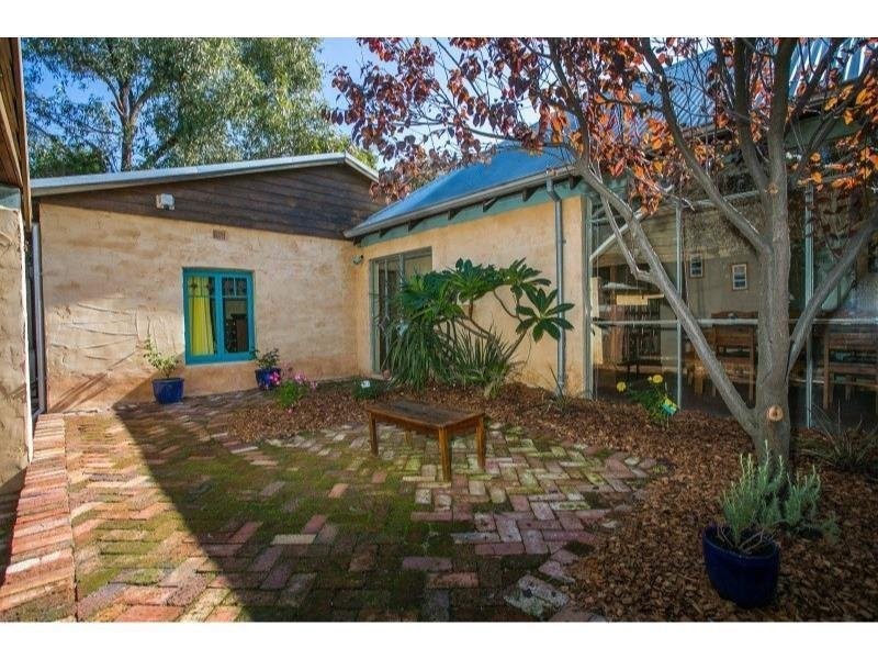 113A Hampton Road, South Fremantle WA 6162