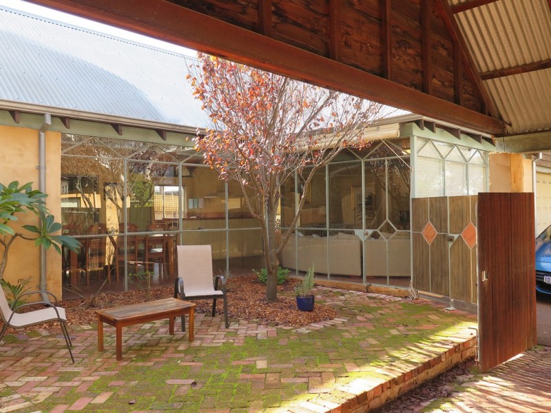 113A Hampton Road, South Fremantle WA 6162