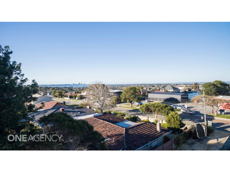 2/13 Potts Street, Melville WA 6156