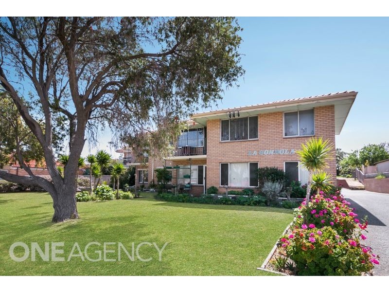 2/16 Edeline Street, Spearwood WA 6163