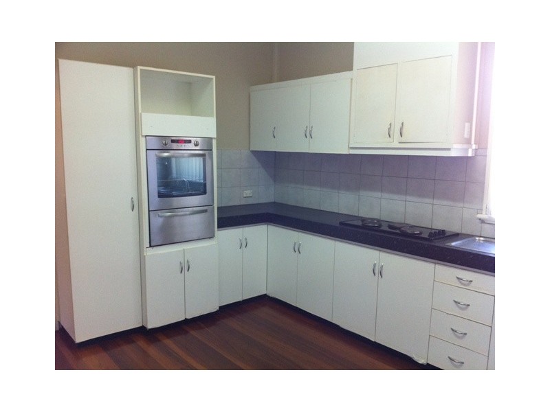 407 Hamilton Road, Coogee WA 6166