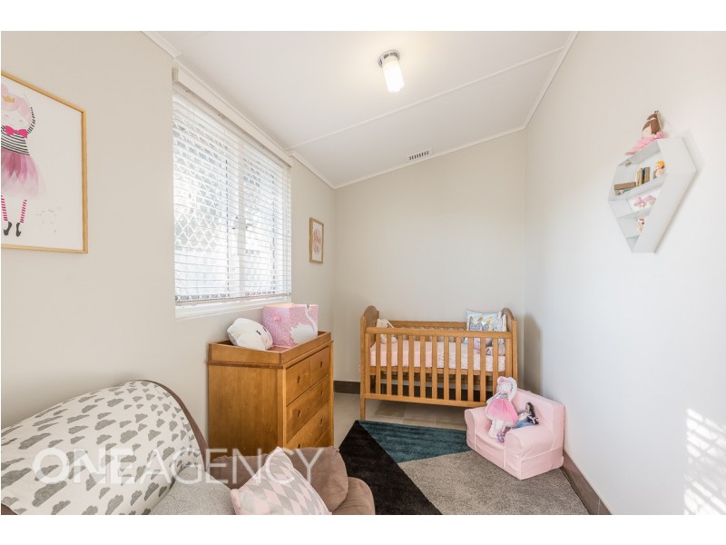 13 Potts Street, Melville WA 6156