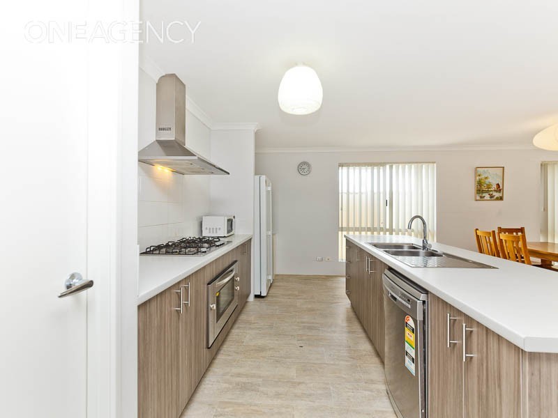 31 Brunonia Terrace, Harrisdale WA 6112