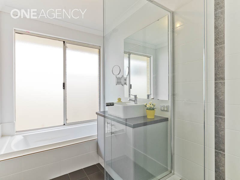 31 Brunonia Terrace, Harrisdale WA 6112