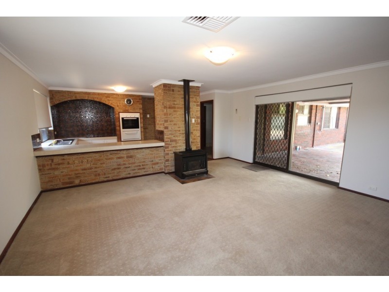 29 Lawrence Way, Kardinya WA 6163