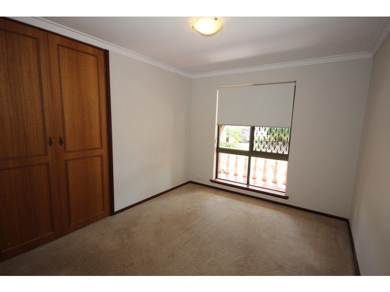 29 Lawrence Way, Kardinya WA 6163
