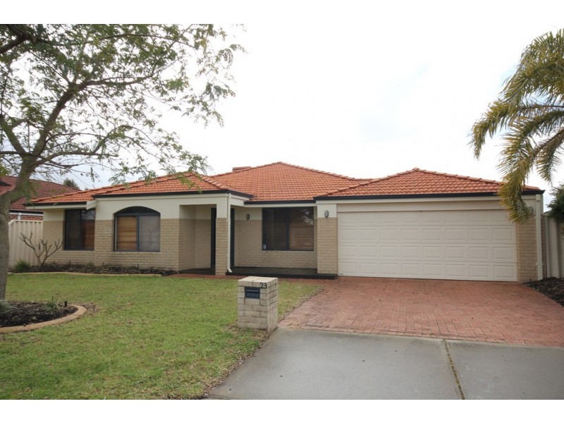 23 Avon Crs, Atwell WA 6164