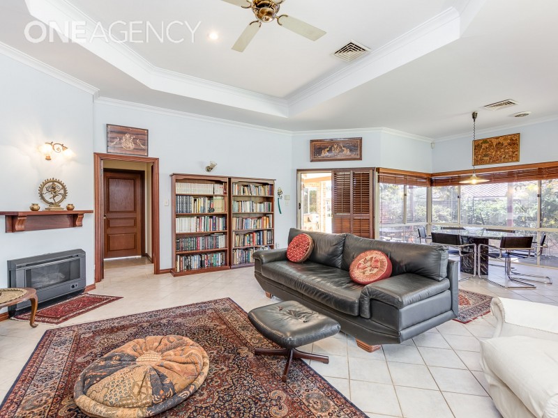 61 Sandringham Promenade, Canning Vale WA 6155