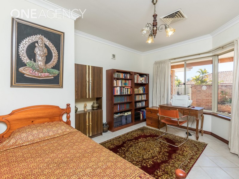 61 Sandringham Promenade, Canning Vale WA 6155