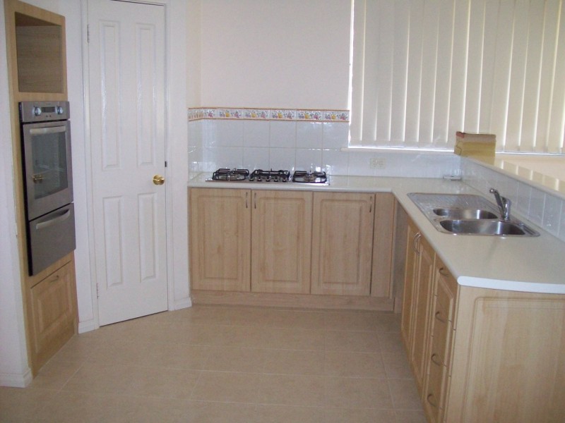 34 The Lakes Boulevard, Jandakot WA 6164